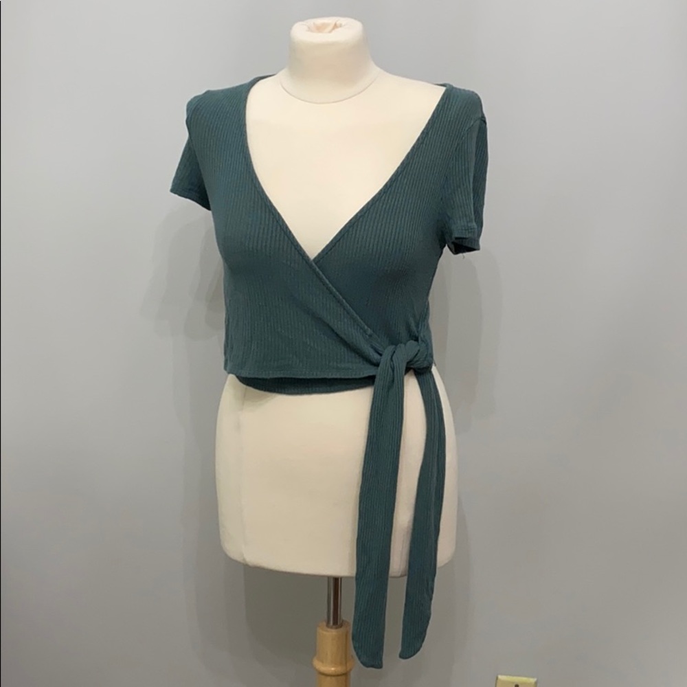 COPY - Urban outfitters project social t knit wrap top